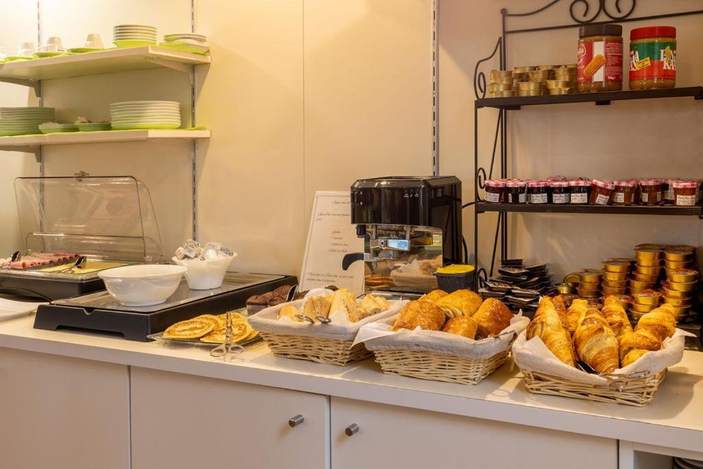 Sure Hotel By Best Western Plaisir Ngoại thất bức ảnh