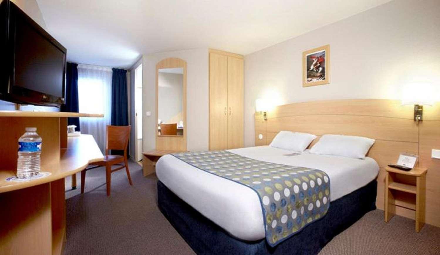 Sure Hotel By Best Western Plaisir Ngoại thất bức ảnh