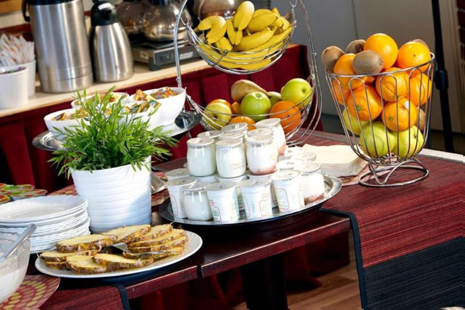 Sure Hotel By Best Western Plaisir Ngoại thất bức ảnh