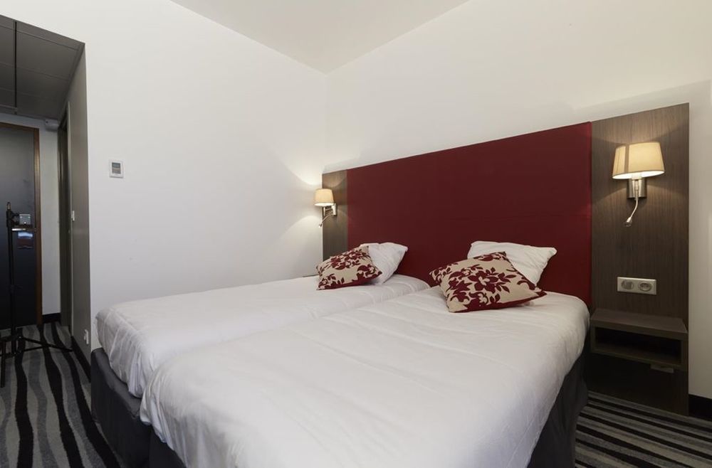 Sure Hotel By Best Western Plaisir Phòng bức ảnh